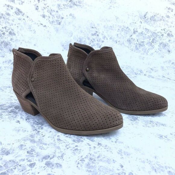 Adam Tucker Me Too Tate Brown Suede Leather Perforated Ankle Booties 7.5 M - Picture 1 of 10